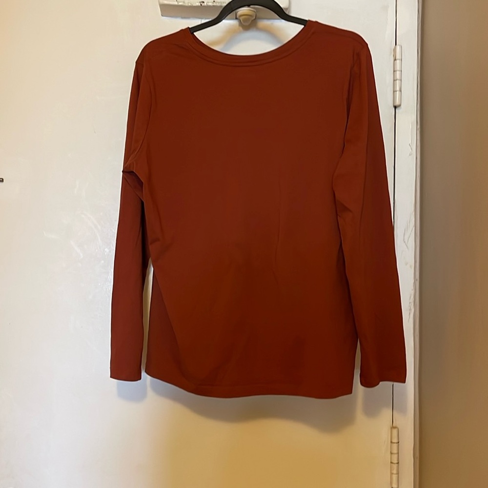NWOT Lands End Relaxed Fit Rust Long Sleeve Tee Shirt